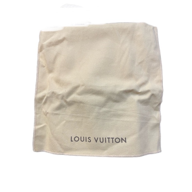 LOUIS VUITTON(ルイヴィトン)のLOUIS VUITTON 空箱（布袋つき） インテリア/住まい/日用品のオフィス用品(ラッピング/包装)の商品写真