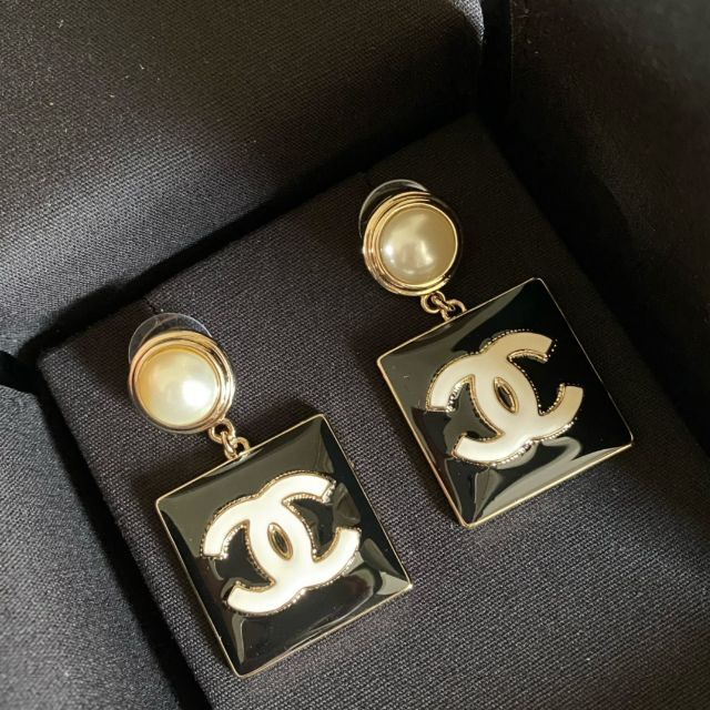 CHANEL - CHANEL CCマーク ピアス 正規品の通販 by ちゆき's shop｜シャネルならラクマ