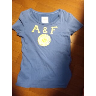 アバクロンビーアンドフィッチ(Abercrombie&Fitch)のアバクロ ロイヤルブルーTシャツ Lサイズ レディース(Tシャツ(半袖/袖なし))