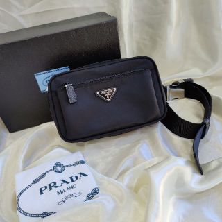 プラダ ボディーバッグの通販 700点以上 | PRADAを買うならラクマ