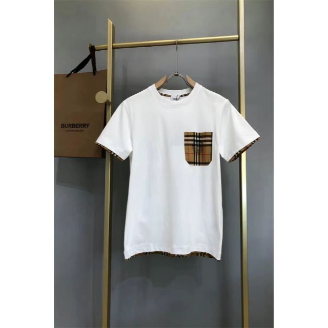 正規 ロゴ 新品未使用】BURBERRY 新規 ホワイト バーバリーホワイトT