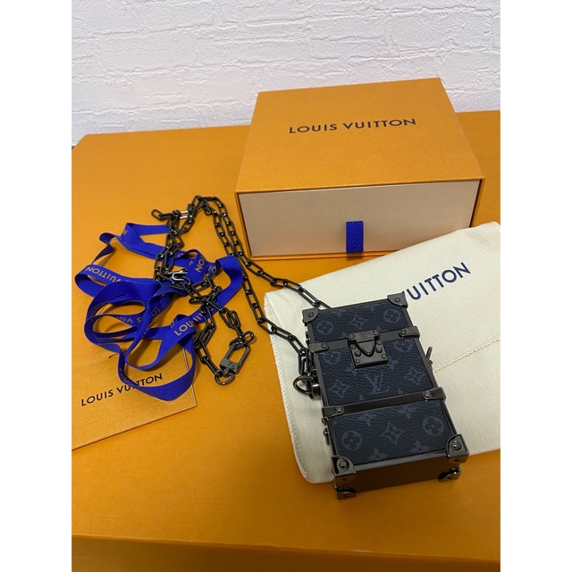 LOUIS VUITTON(ルイヴィトン)のルイ・ヴィトン「トランク ボックス - モノグラム・エクリプス」 メンズのバッグ(ショルダーバッグ)の商品写真