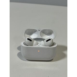 アップル(Apple)のapple airpods pro A2190 イヤホン イヤフォン P21(ヘッドフォン/イヤフォン)