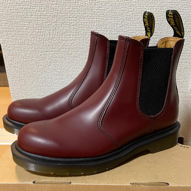Dr.Martens 2976 CHELSEA BOOT CHERRY RED