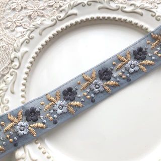 インド刺繍リボン(生地/糸)