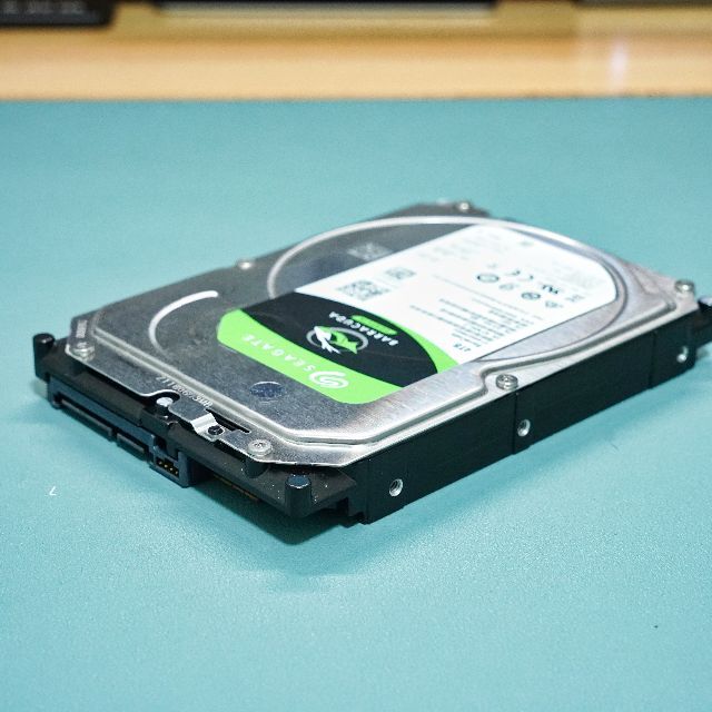 Seagate BarraCuda 3.5 4TB 内蔵型HDD② ほぼ新品 3