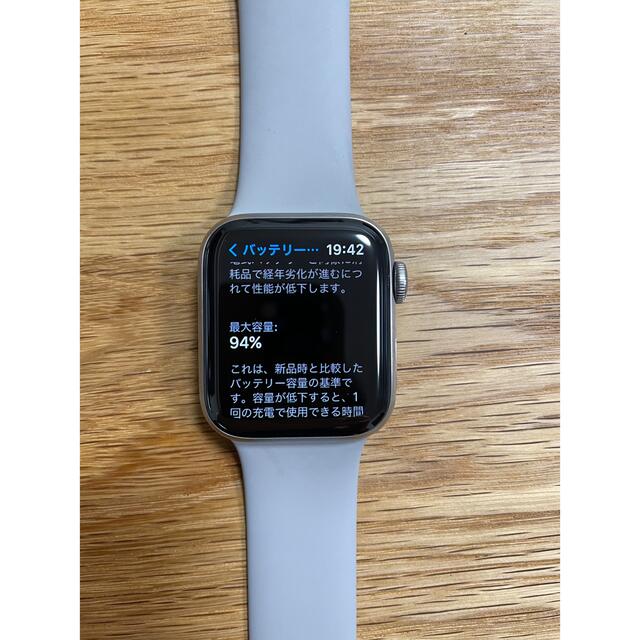 Apple Watch(アップルウォッチ)のApple Watch series 6 Titanium 40mm スマホ/家電/カメラのスマートフォン/携帯電話(その他)の商品写真