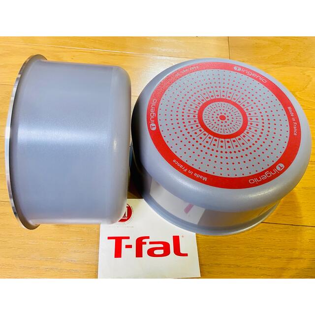 T-fal(ティファール)の特価　新品ティファール　チタン長持ち　フレーズグレー　ソースパン6点セット インテリア/住まい/日用品のキッチン/食器(鍋/フライパン)の商品写真