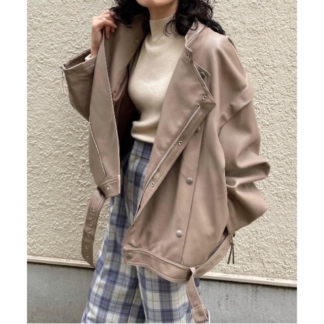 Ameri VINTAGE(アメリヴィンテージ)の【prk_1011様専用】RETRO FAKE LEATHER JACKET メンズのジャケット/アウター(レザージャケット)の商品写真