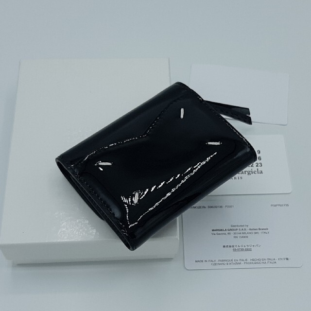 にコメント Maison Martin Margiela - Maison Margiela メゾンマルジェラ 折り財布の通販 by サリー's shop|マルタンマルジェラならラクマ ヤマト