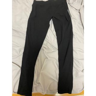 ザラ(ZARA)のZARA 黒スキニー（値下げしました）(スキニーパンツ)