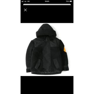 MONCLER(ダウンジャケット ・ イエロー/黄色系)のフリマ MONCLER(ダウンジャケット ・ イエロー/黄色系)のフリマ