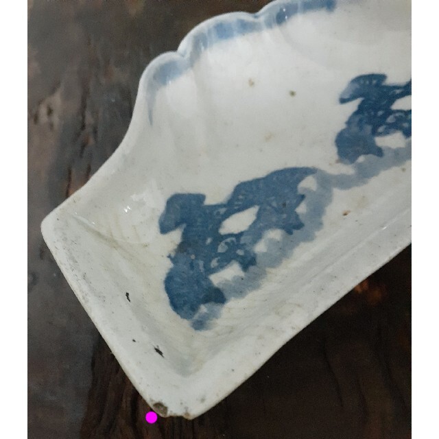【本物保証❗️】江戸時代前期　藍九谷　富士山形　こんにゃく印判　松の図　変形皿