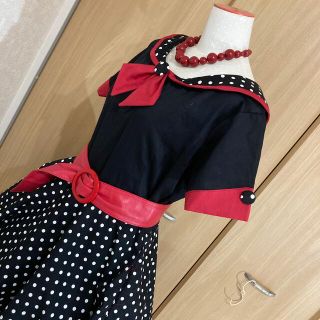 赤&黒白ドットのサーキュラーワンピース☆ハンドメイドの通販 by ... ヴィンテージ ワンピース 赤 ドット サーキュラー ハンドメイド ロカビリー