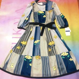 エムズグレイシー(M'S GRACY)のエムズグレイシー♡七分袖お花のワンピース新品42(ひざ丈ワンピース)