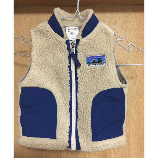 patagonia(パタゴニア)のパタゴニア ベスト12m キッズ/ベビー/マタニティのベビー服(~85cm)(ジャケット/コート)の商品写真