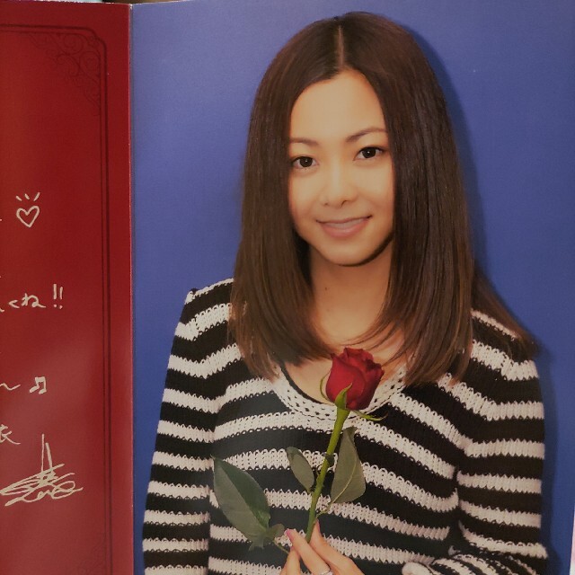 倉木麻衣FC限定8枚☆グリーティングカード年賀状ポストカード 倉木麻衣FC限定8枚☆グリーティングカード年賀状ポストカード