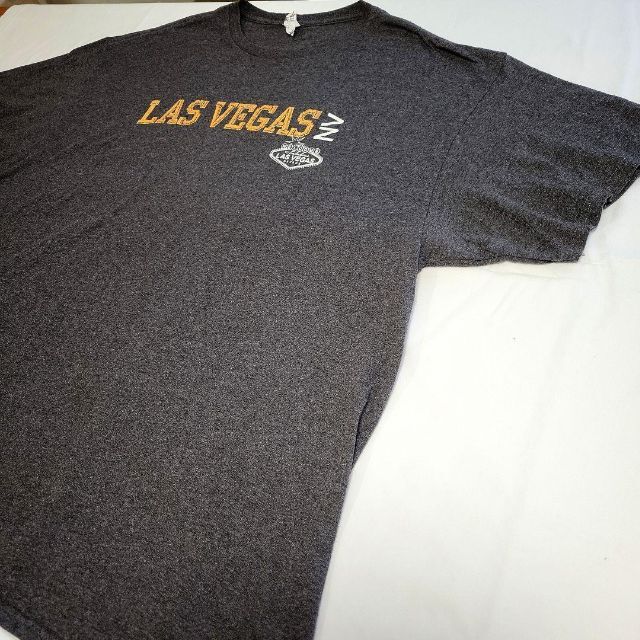 【ラスベガス】2XL グレー　Tシャツ メンズのトップス(Tシャツ/カットソー(半袖/袖なし))の商品写真