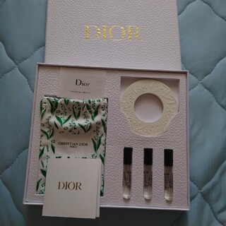 Christian Dior - 【新品】ディオール・スペシャルギフト　フレグランス・セラミックリング・ポーチ