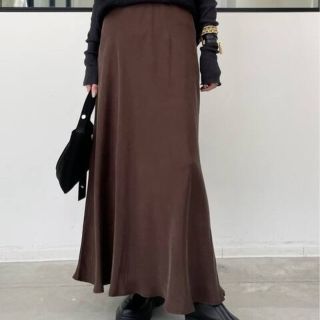 アパルトモンドゥーズィエムクラス(L'Appartement DEUXIEME CLASSE)のアパルトモン シャイナモート Flare Skirt(ロングスカート)