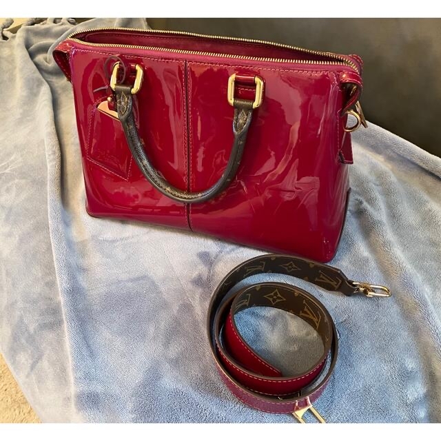 メール便送料無料対応可】 LOUIS VUITTON - ヴィトン エナメルバック