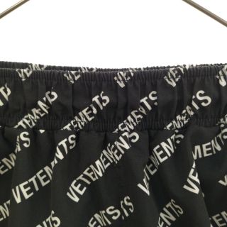 VETEMENTS ヴェトモン 21SS All-Over Logo Swimshorts ME51PA500W