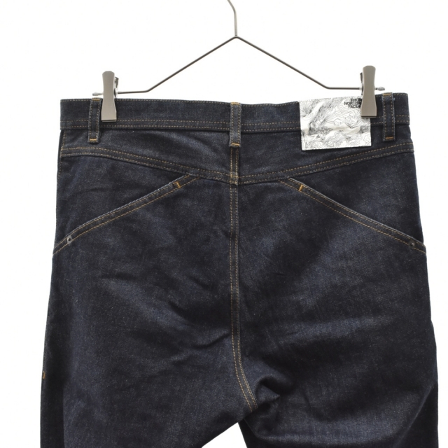 THE NORTH FACE(ザノースフェイス)のTHE NORTH FACE ザノースフェイス DENIM CLIMBING STRAIGHT PANT デニムクライミング ストレッチパンツ NB32005 ノンウォッシュ ネイビー メンズのパンツ(デニム/ジーンズ)の商品写真