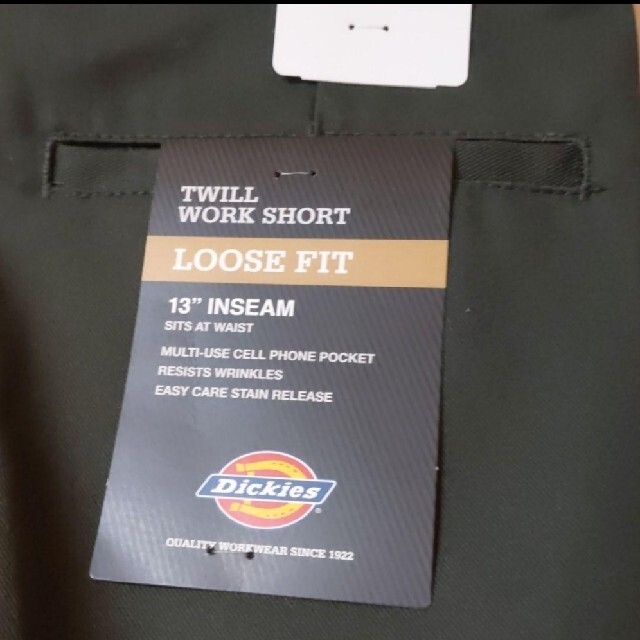 Dickies(ディッキーズ)の新品 30 OG ハーフパンツ ディッキーズ オリーブグリーン メンズのパンツ(ショートパンツ)の商品写真