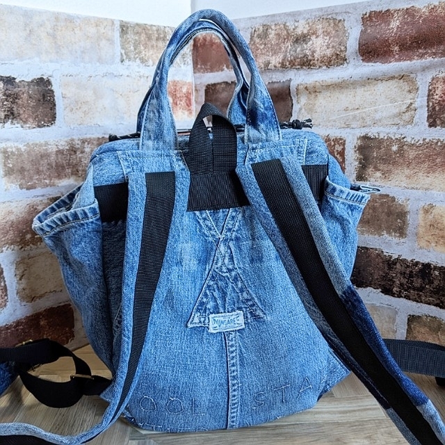 デニムリメイク 👖 ワイヤー口金リュック 🎒の通販 by ʸᵁᴰᵁ_ᴰᴿ ... デニムリメイク * ワイヤーリュック