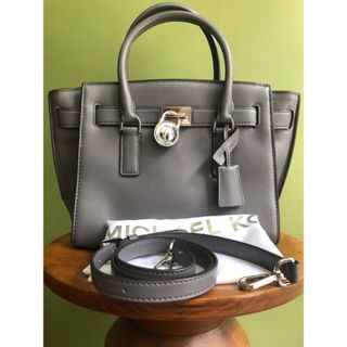 マイケルコース(Michael Kors)のMICHAEL KORS マイケルコース　2way ハンドバック　グレー　(ハンドバッグ)