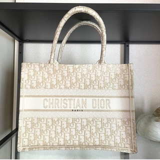 クリスチャンディオール(Christian Dior)のディオール　ブックトート　ゴールド限定(トートバッグ)