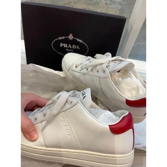 PRADA スニーカー PRADA スニーカー