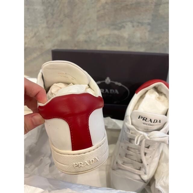 PRADA スニーカー PRADA スニーカー