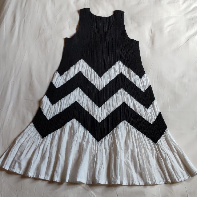 最高の品質の プリーツプリーズ ISSEY MIYAKE チュニック - www