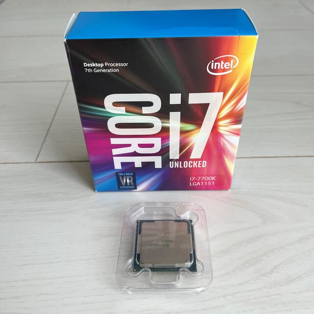 Intel Core i7 7700K (LGA1151)