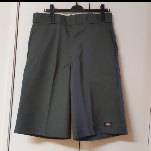 Dickies(ディッキーズ)の新品 36 OG ハーフパンツ ディッキーズ オリーブグリーン メンズのパンツ(ショートパンツ)の商品写真