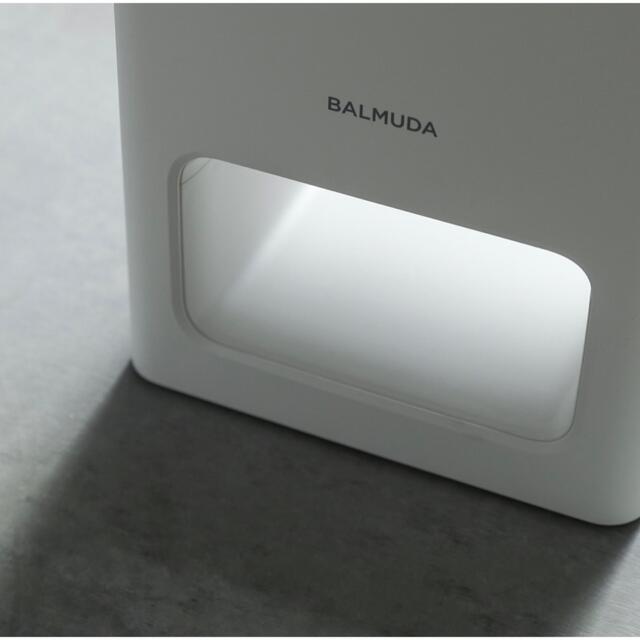 BALMUDA(バルミューダ)の【新品•未開封】バルミューダ The Pure A-01A GR【送料無料】 スマホ/家電/カメラの生活家電(空気清浄器)の商品写真