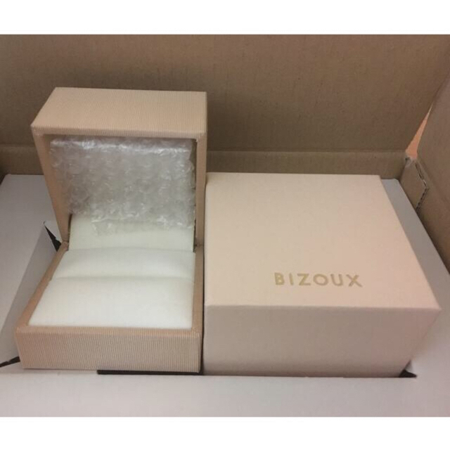 BIZOUX(ビズー)のBIZOUX アメジスト×ダイヤモンド K10イヤーカフ(片耳)・ソルベ レディースのアクセサリー(イヤーカフ)の商品写真