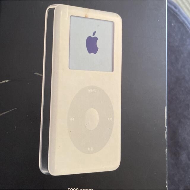 iPod(アイポッド)のAPPLE iPod M9282J/A スマホ/家電/カメラのオーディオ機器(ポータブルプレーヤー)の商品写真