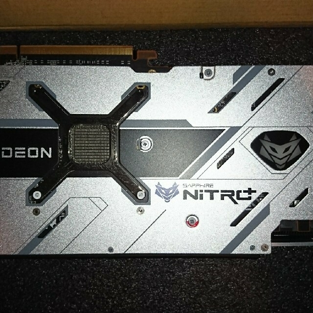 SAPPHIRE NITRO+ RADEON RX 6800 XT OC 16G スマホ/家電/カメラのPC/タブレット(PCパーツ)の商品写真