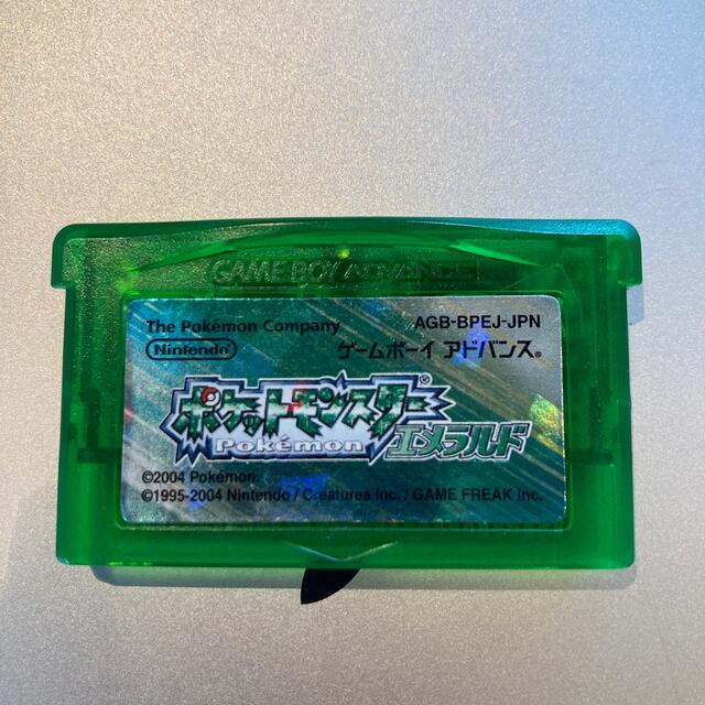 任天堂　GBA ポケットモンスターエメラルド　ソフト エンタメ/ホビーのゲームソフト/ゲーム機本体(携帯用ゲームソフト)の商品写真