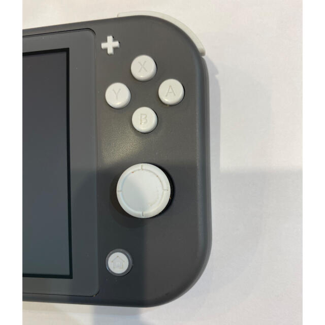Nintendo Switch(ニンテンドースイッチ)のNintendo Switchスイッチライト　グレー　本体のみ エンタメ/ホビーのゲームソフト/ゲーム機本体(携帯用ゲーム機本体)の商品写真