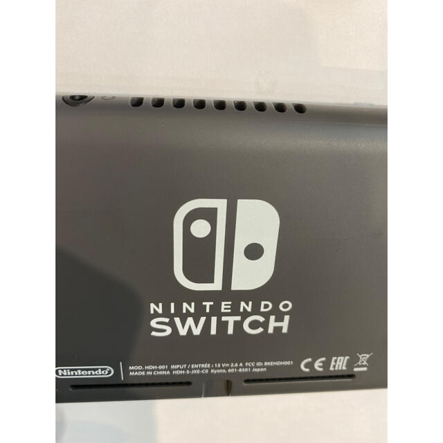 Nintendo Switch(ニンテンドースイッチ)のNintendo Switchスイッチライト　グレー　本体のみ エンタメ/ホビーのゲームソフト/ゲーム機本体(携帯用ゲーム機本体)の商品写真