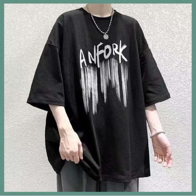 ビッグシルエット Ｔシャツ　ロック　おしゃれ　原宿系　韓国　ストリートD メンズのトップス(Tシャツ/カットソー(半袖/袖なし))の商品写真