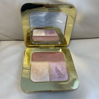 トムフォード(TOM FORD)のトムフォード　ソレイユコントゥーリングコンパクト(フェイスパウダー)