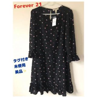 フォーエバートゥエンティーワン(FOREVER 21)の【新品/タグ付き】フォーエバー 21花柄 ワンピース ７部袖 ぽっちゃり(ひざ丈ワンピース)