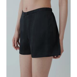 アダムエロぺ(Adam et Rope')のyo BIOTOP Lingerie silk box shorts(ショートパンツ)