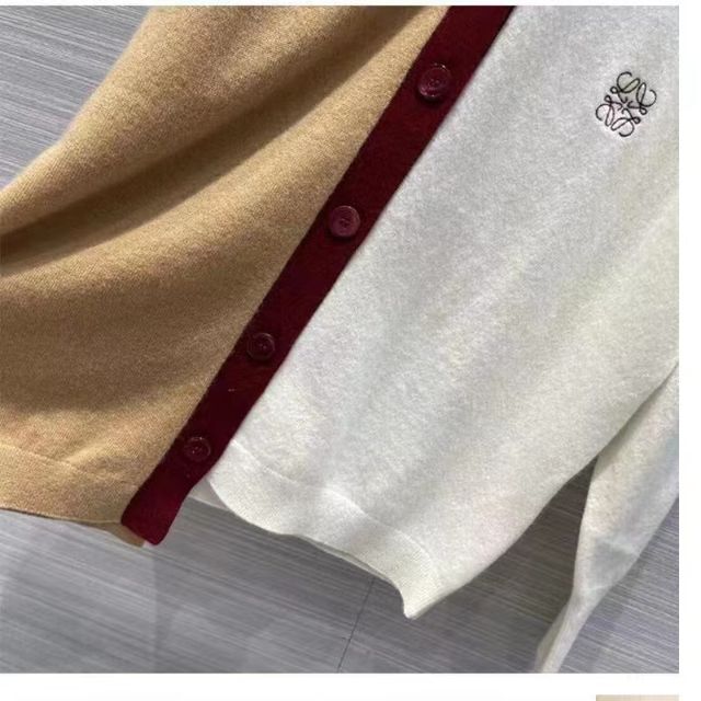 SALEお得】 LOEWE - ロエベ アナグラム アシンメトリー ニット