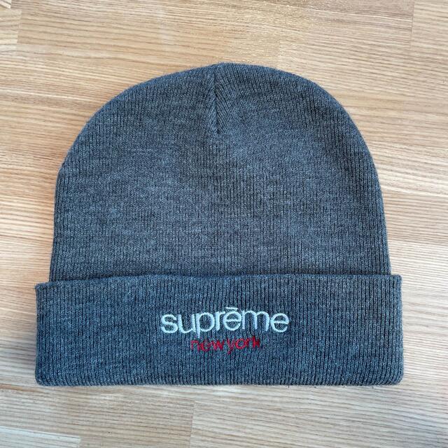 Supreme classic logo beanie