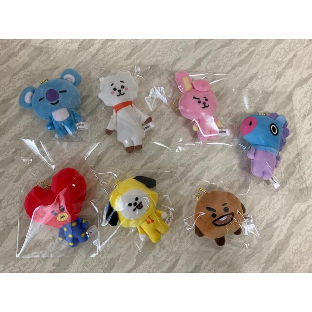 BT21(ビーティーイシビル)のBT21  ふわふわマスコット　コンプ エンタメ/ホビーのタレントグッズ(アイドルグッズ)の商品写真